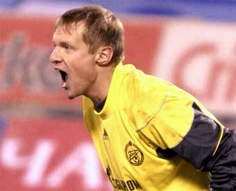 ������� "������" �������� �������� ��������� ����������. ���� ��������� ���������� � ������������ ����� "������"