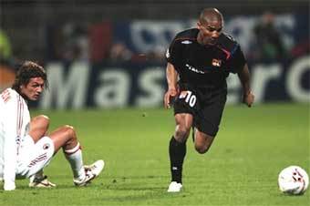 ���������� "�����" ���� ����� �������� ������� �� ��������� "������" ����� ��������. ���� AFP