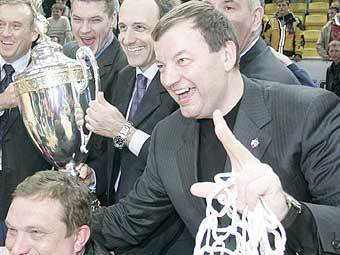 ��������� ���� ������ ������� (� ������������� ������ � �����). ���� � ������������ ����� ����