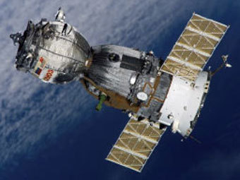 "Союз ТМА-8". Фото с сайта NASA "Союз ТМА-8". Фото с сайта NASA