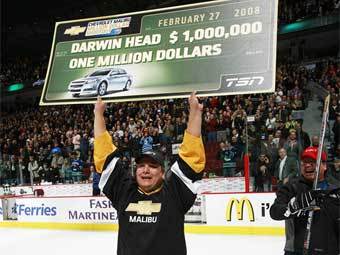 ������ ��� � ����� �� ������� ��������. ���� canucks.nhl.com