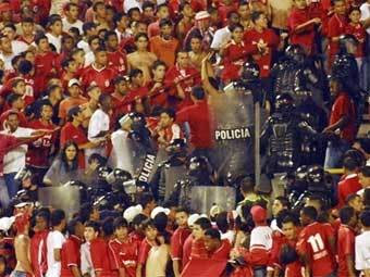 ����� ����������� � ������� �� �������� � ���� (��������). ���� AFP