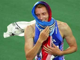 ����� ��������� �� ��������� 2000 ���� � ������. ���� AFP