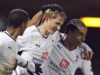 ����� ���������� (� ������) � ��� �������� ��������� ��� � ������ "��������". ���� &copy;AFP