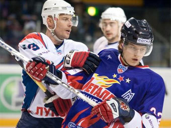 ������ ������� ����� "���������" - "�������". ���� � ����� khl.ru