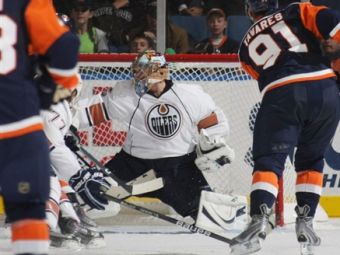 ������� ��������� (� ������) � ����� � "���������". ���� &copy;AFP