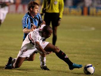 ����� "���-�����" ������ (�� �������� �����) �� ����� ����� � "������". ���� � ������������ ����� "���-�����"