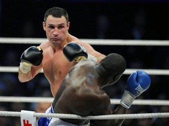 ������� R����� � �������� � ������� ���������. ���� &copy;AFP