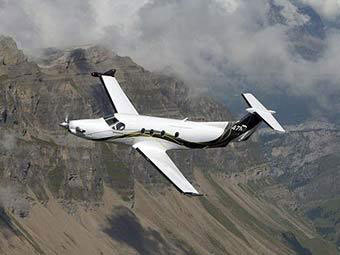  Pilatus PC-12.    Pilatus Aircraft