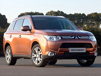 Mitsubishi Outlander.    motorauthority.com