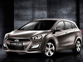  Hyundai i30.    autostat.ru