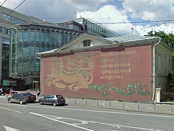    - .    Google Street View