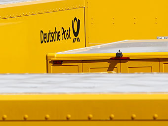  Reuters